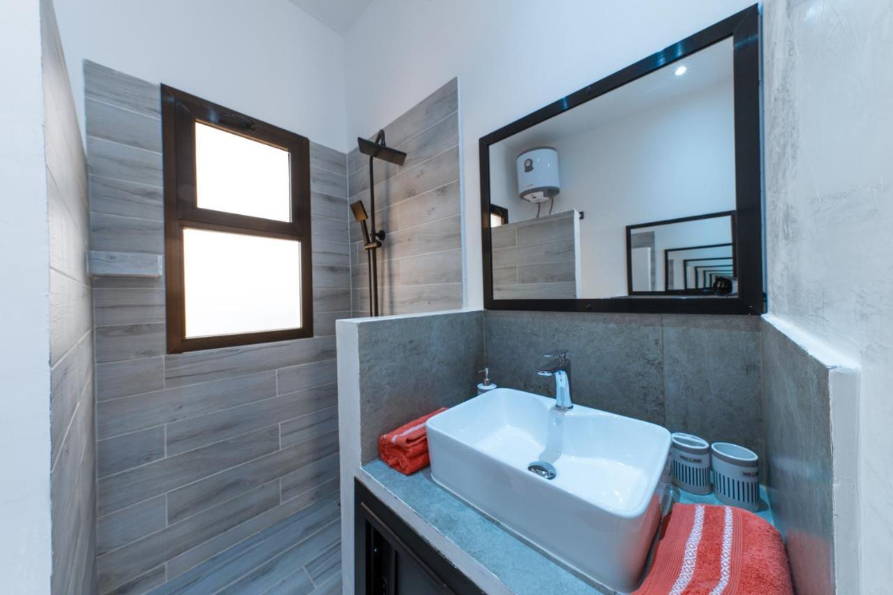 Chezbabo Wellness Hotel Ngaparou Экстерьер фото